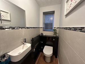 Photo 16- click for photo gallery